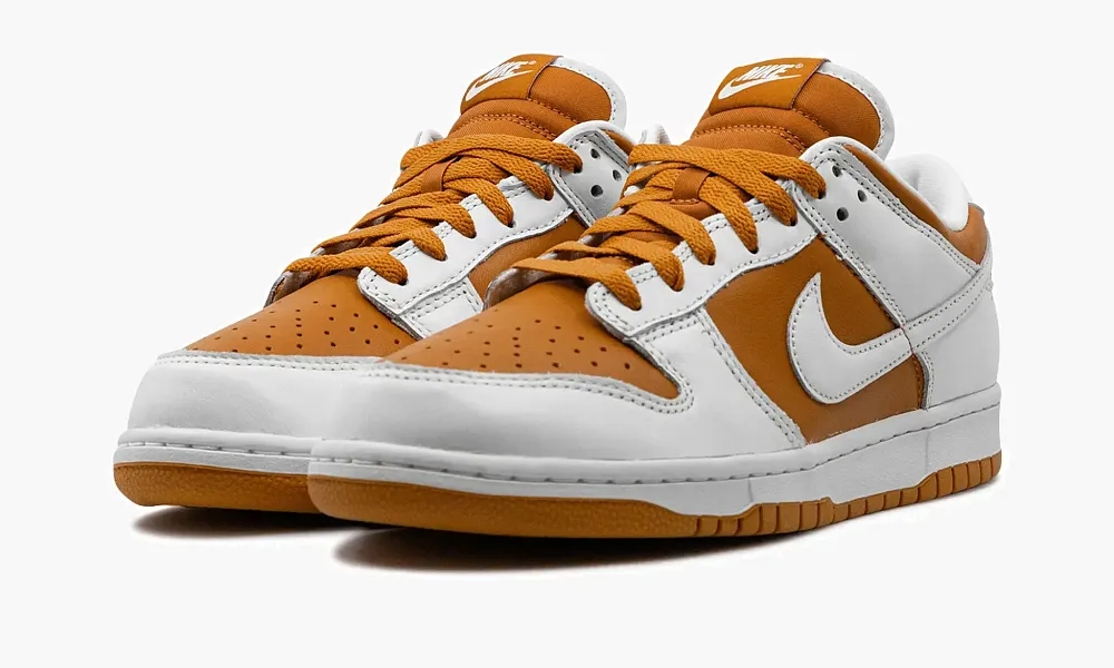 Nike Dunk Low Reverse Curry