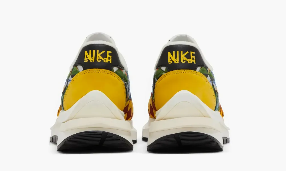 Nike Jean Paul Gaultier X Sacai X Orange Vaporwaffle Woven Multicolor