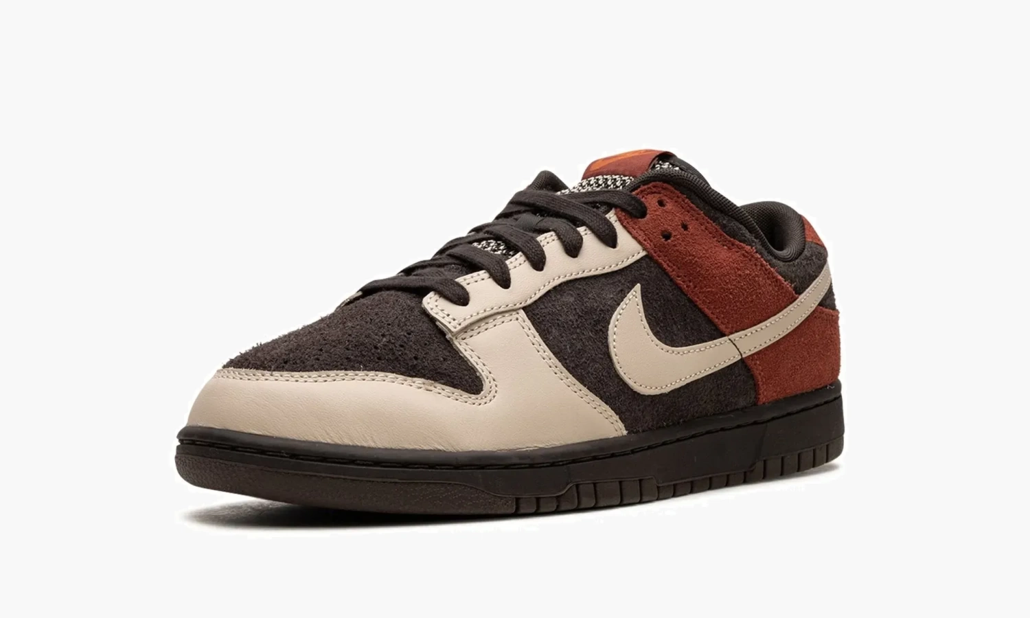 Nike Dunk Low "Red Panda" 