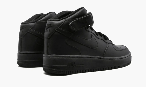 Air Force 1 Mid GS Triple Black 