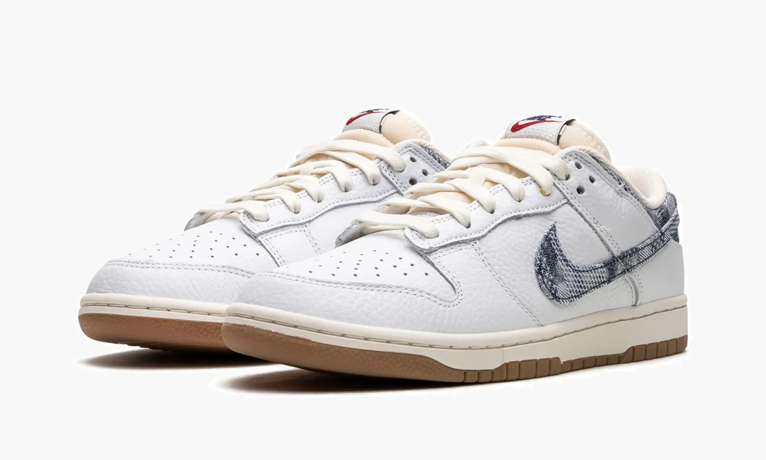 Nike Dunk Low "Washed Denim" 