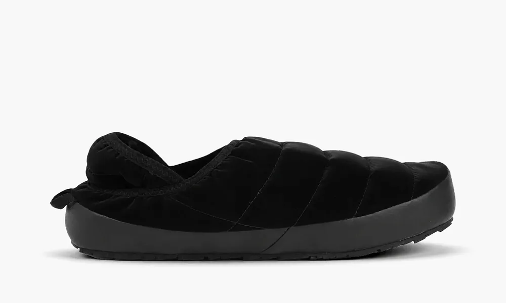 The North Face Nuptse Mule Triple Black