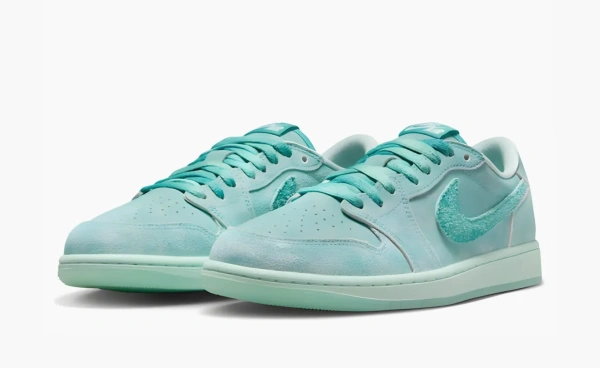 Air Jordan 1 Retro Low OG WNNS Washed Teal 