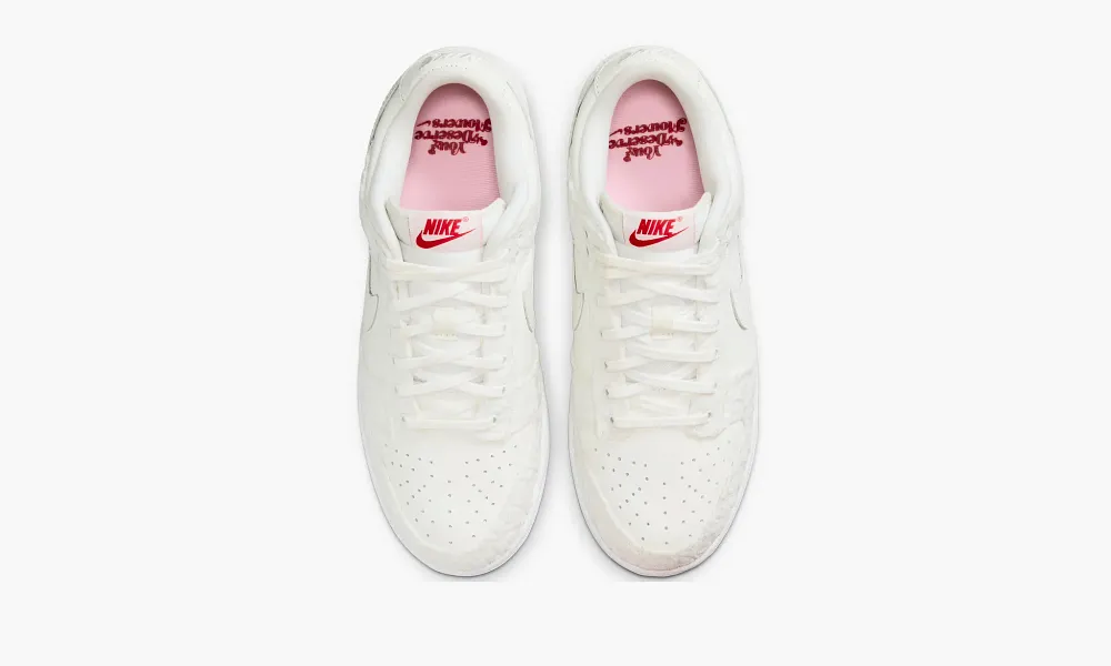 Nike Dunk Low WMNS Give Her Flowers