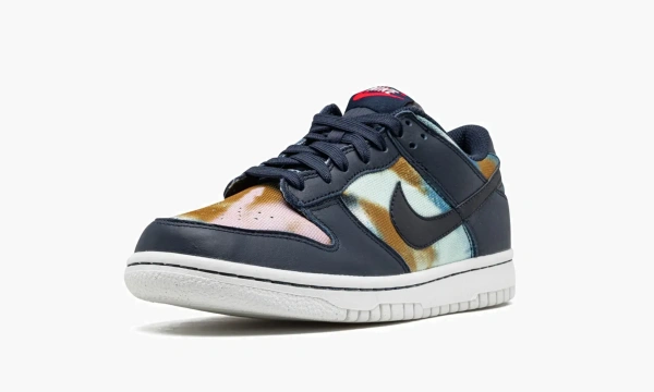Nike Dunk Low Graffiti Navy 