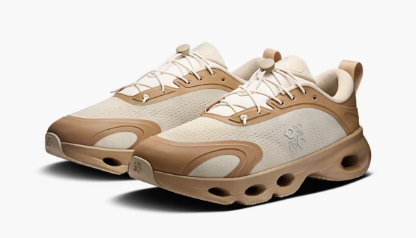 Loewe × On Cloudsolo Dark Sand/Cream 