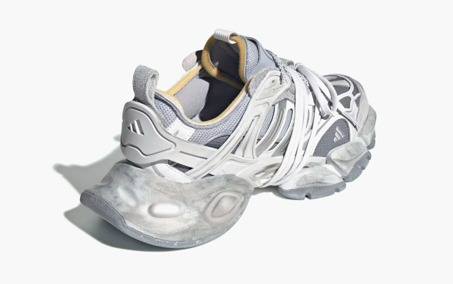 Adidas XLG Runner Deluxe Gray 
