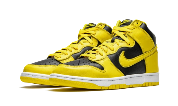 Nike Dunk High SP Varsity Maize 