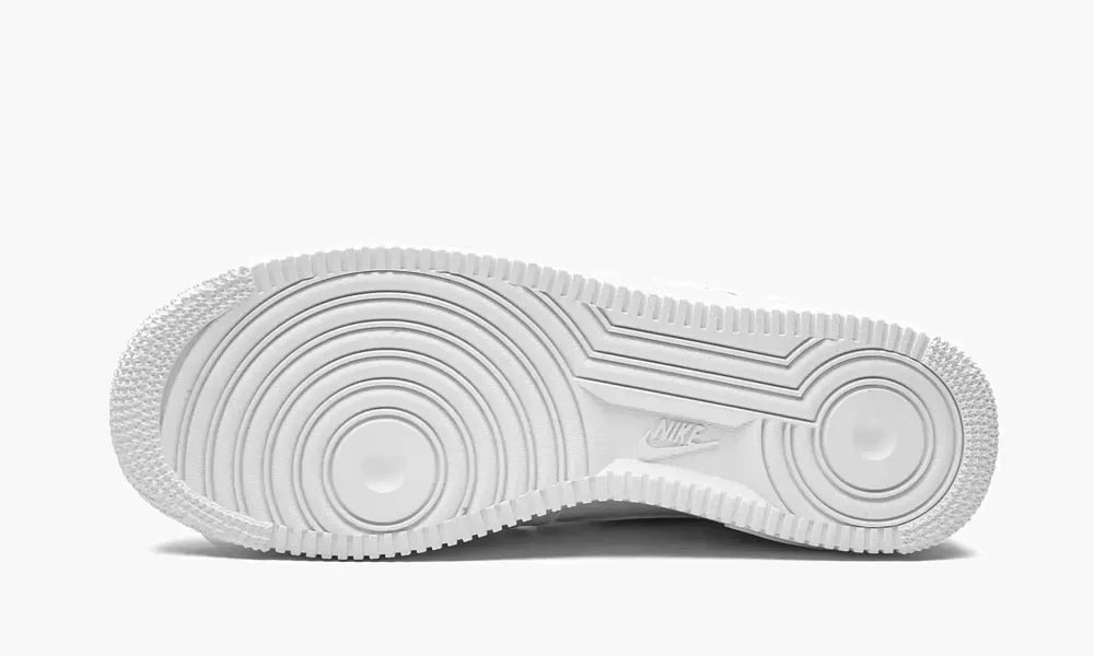 Air Force 1 '07 LV8 Misplaced Swoosh - Triple White