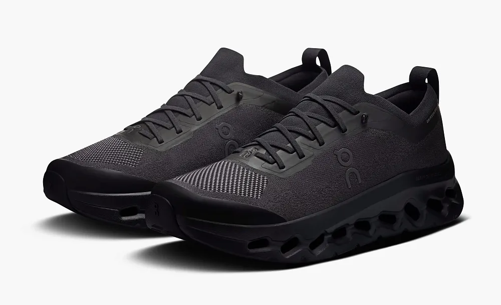 On Cloudtilt Moon WMNS Black