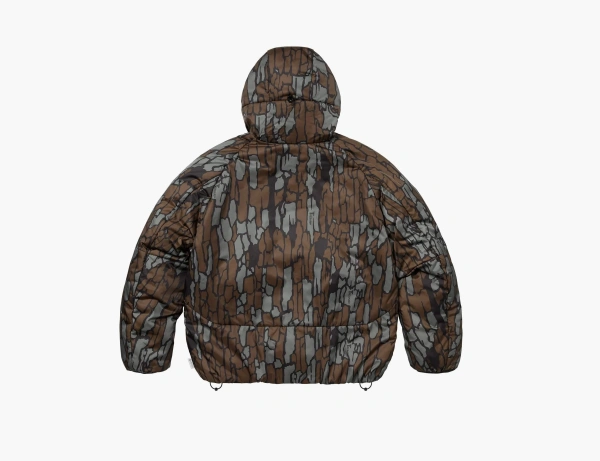 Supreme Windstopper Insulated Hooded Jacket  Mossy Oak Trebark Camo 
