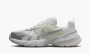 Nike V2k Run WMNS Metallic Silver White 