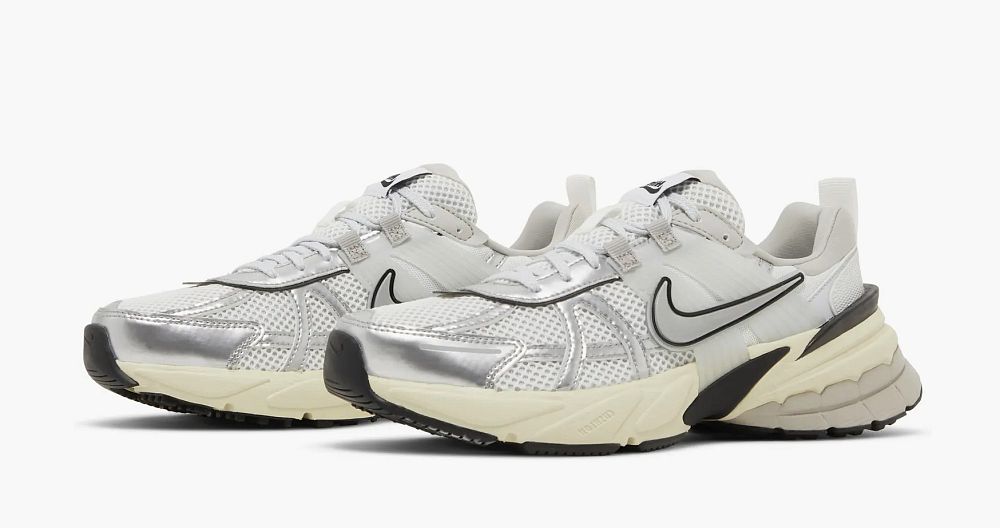 Nike V2K Run WMNS Summit White