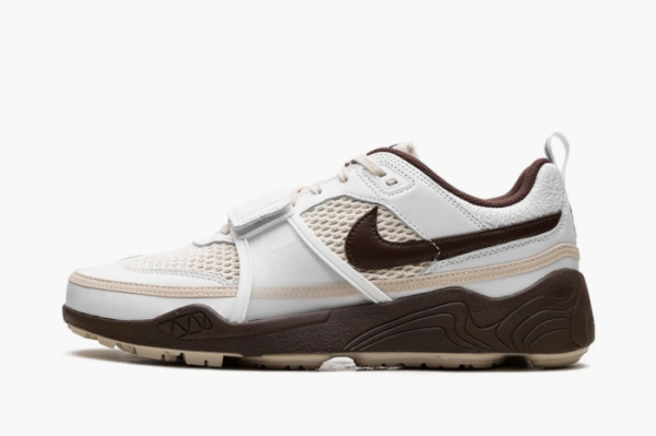 Nike Zoom Field Jaxx x Travis Scott Light Chocolate 