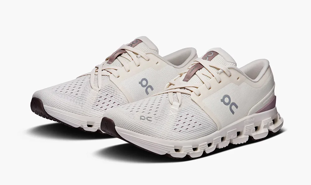 On Cloud X4 WMNS Ivory Heron