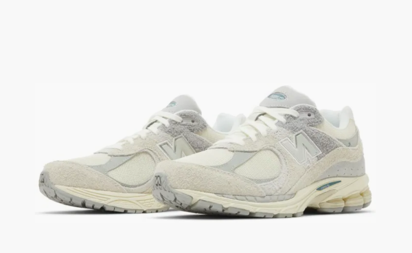 New Balance 2002R "Linen" 