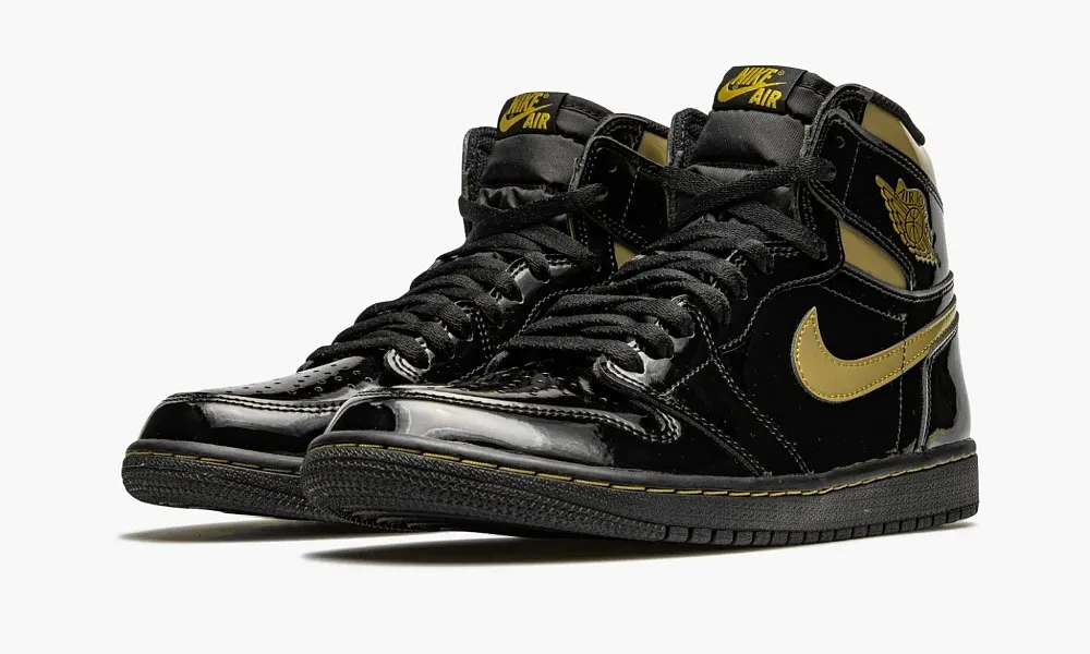 Air Jordan 1 High OG Black Metallic Gold