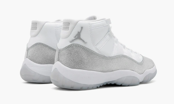 Jordan 11 Retro WMNS Metallic Silver  Jordan 11 Retro WMNS Metallic Silver