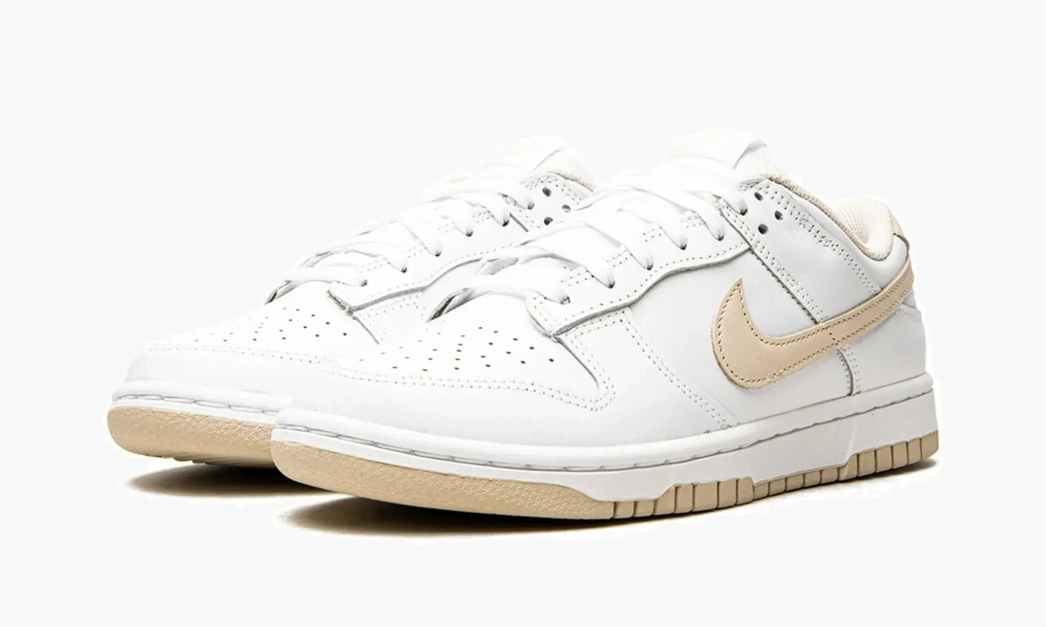 Nike Dunk Low WMNS Pearl White 