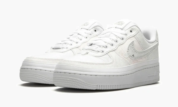 Air Force 1 LO LX WMNS Reveal - Black Swoosh 