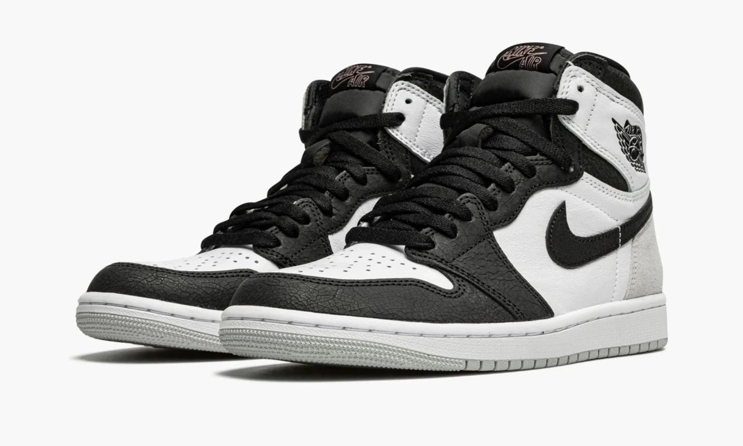 Air Jordan 1 Retro High OG Bleached Coral 