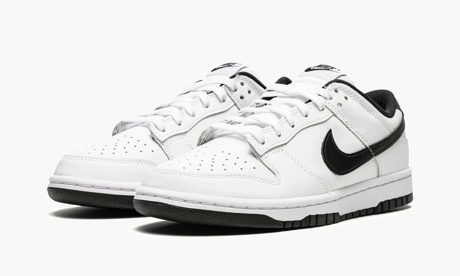 Nike Dunk Low WMNS White Panda - White / Black 