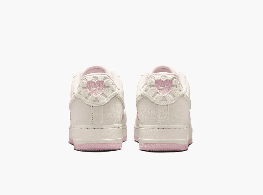 Nike Air Force 1 Low WMNS Valentine's Day 2025