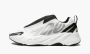 Yeezy Boost 700 Mnvn Laceless Analog 