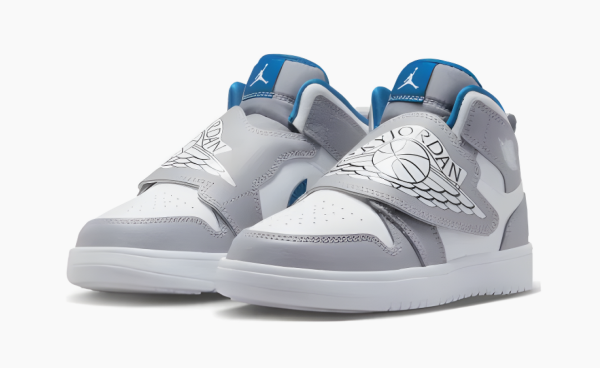 Air Jordan 1 PS "Particle Grey Royal Blue" 