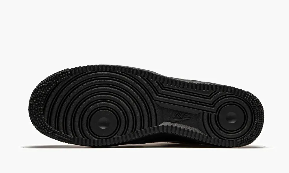Air Force 1 '07 LV8 Misplaced Swoosh - Black