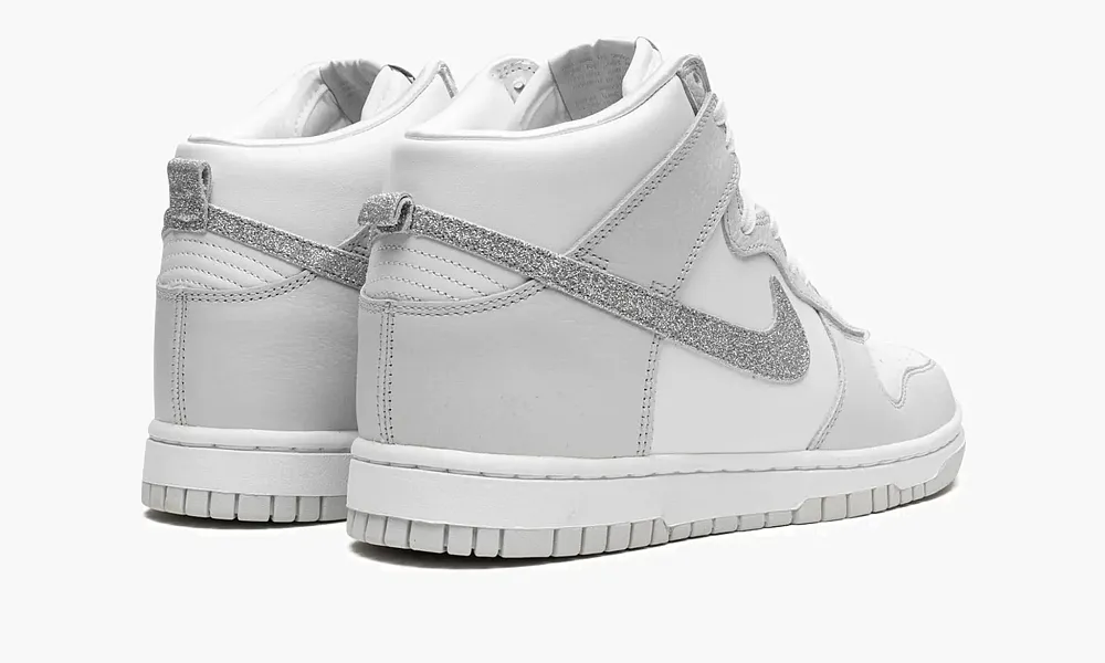 Nike Dunk High WMNS Silver Swoosh