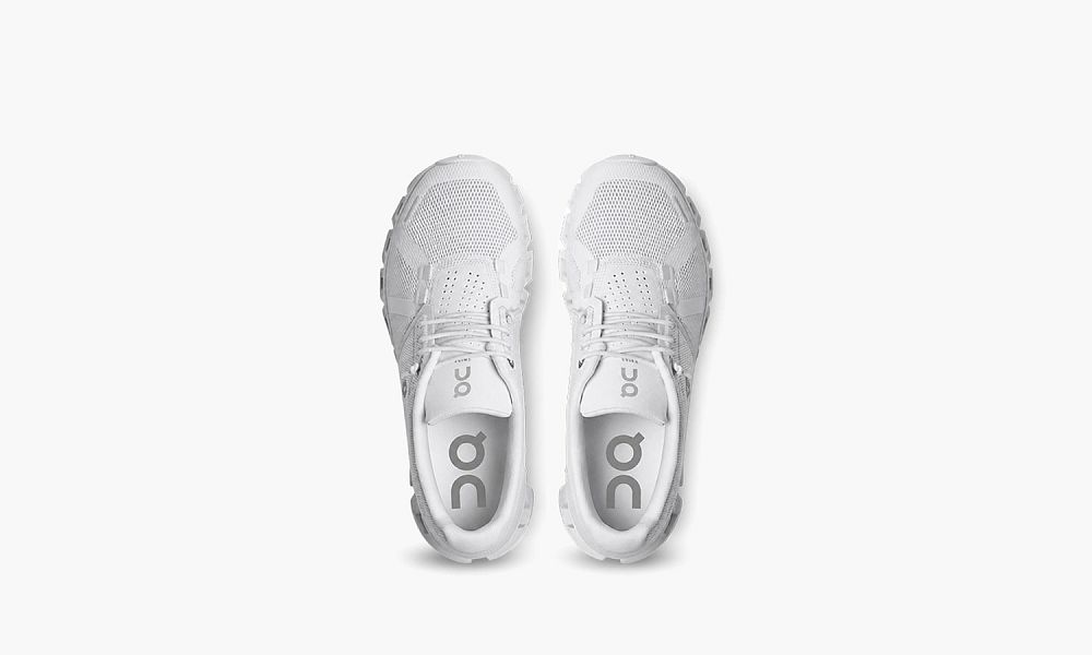 On Cloud 5 WMNS All White