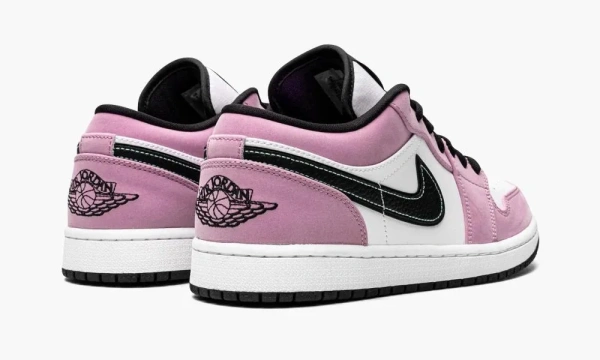 Air Jordan 1 Low SE Violet Shock White Black 