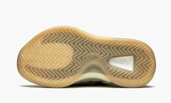 Yeezy Qntm Flash Orange 