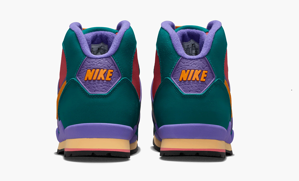 Nike Baltoro Bright Spruce Kumquat