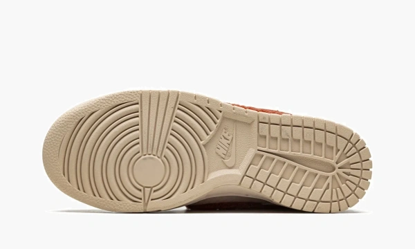 Nike Dunk Low WMNS Terry Swoosh 