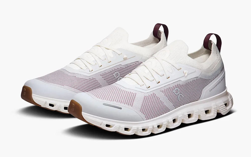 On Cloud 6 Versa WMNS Ice Maroon