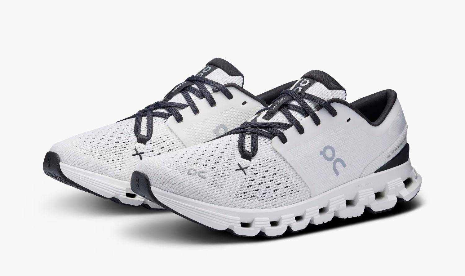 On Cloud X 4 WMNS Ivory Black 
