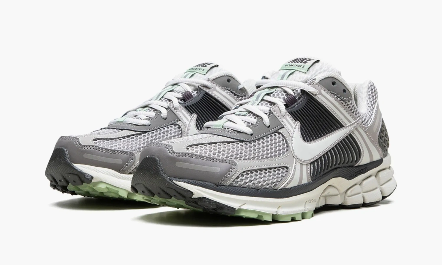 Nike Zoom Vomero 5 WMNS Cobblestone Flat Pewter 