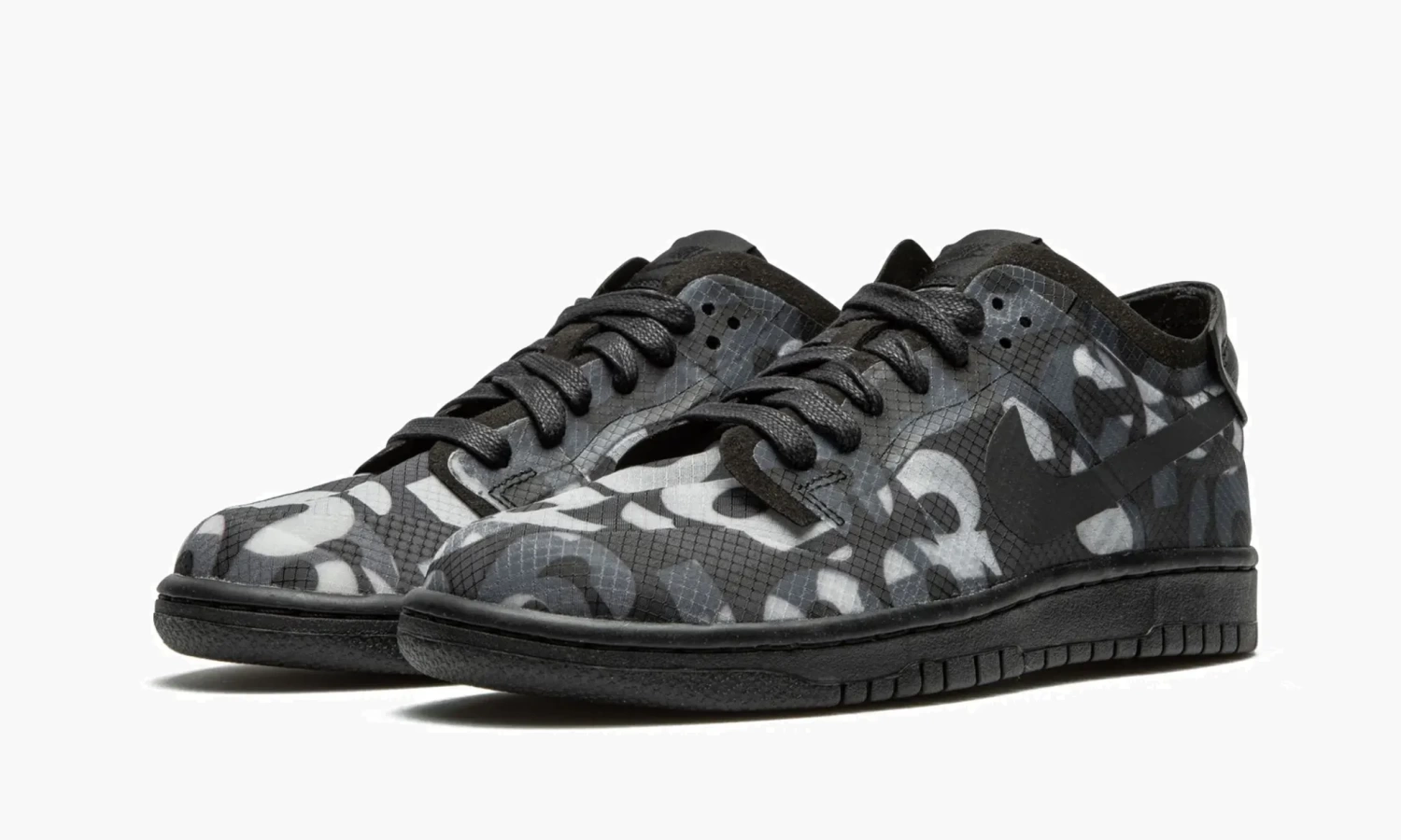 Nike Dunk Low WMNS "Comme Des Garçons - Monogram Print" 