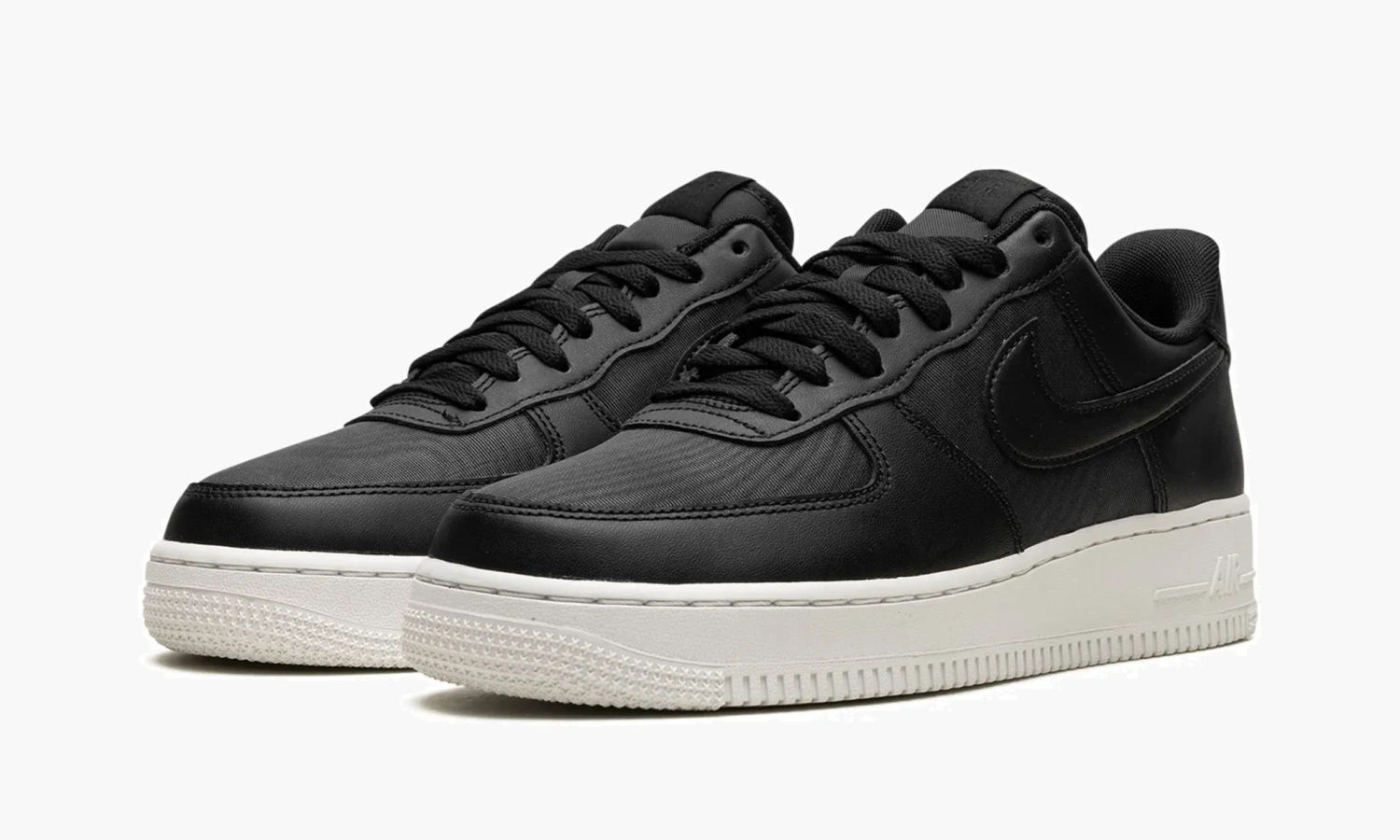 Air Force 1 Low "Black - Nylon" 