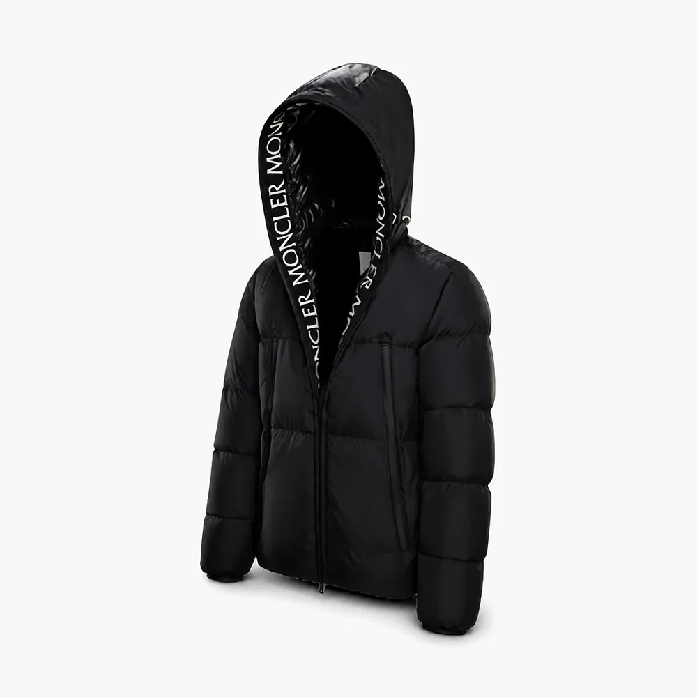 Moncler Montcla Down Jacket Black