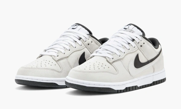 Nike Dunk Low SE WMNS Double Swoosh - Photon Dust 