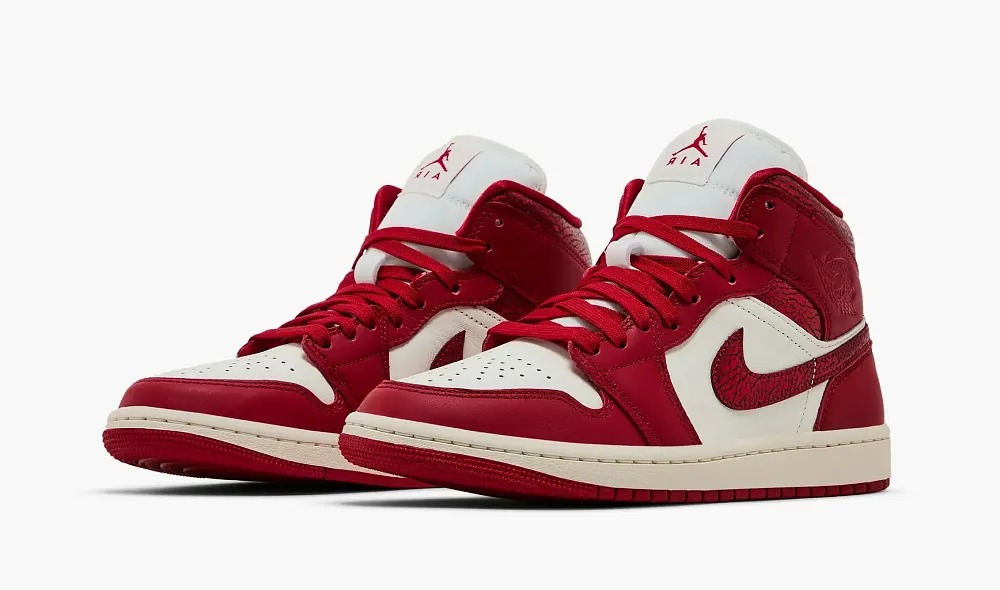Air Jordan 1 Mid WMNS Valentine's Day 2025