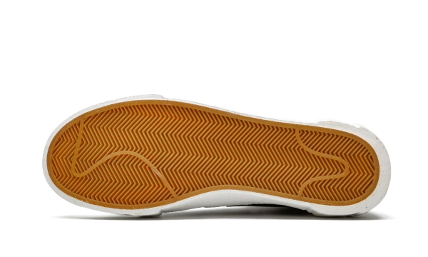 Nike Sacai Blazer Mid Black Grey 