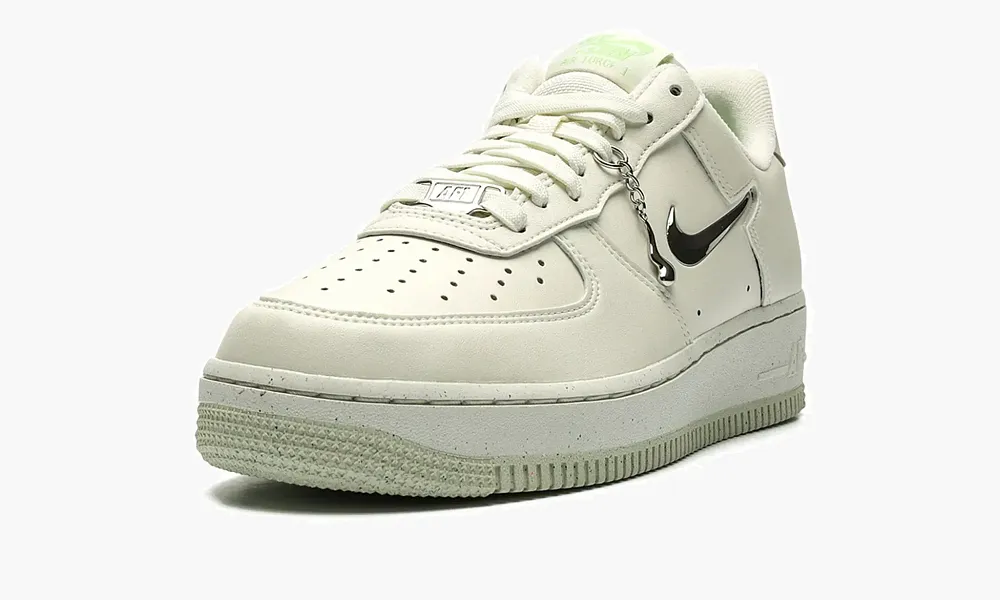 Air Force 1 '07 Next Nature SE WMNS Liquid Metal
