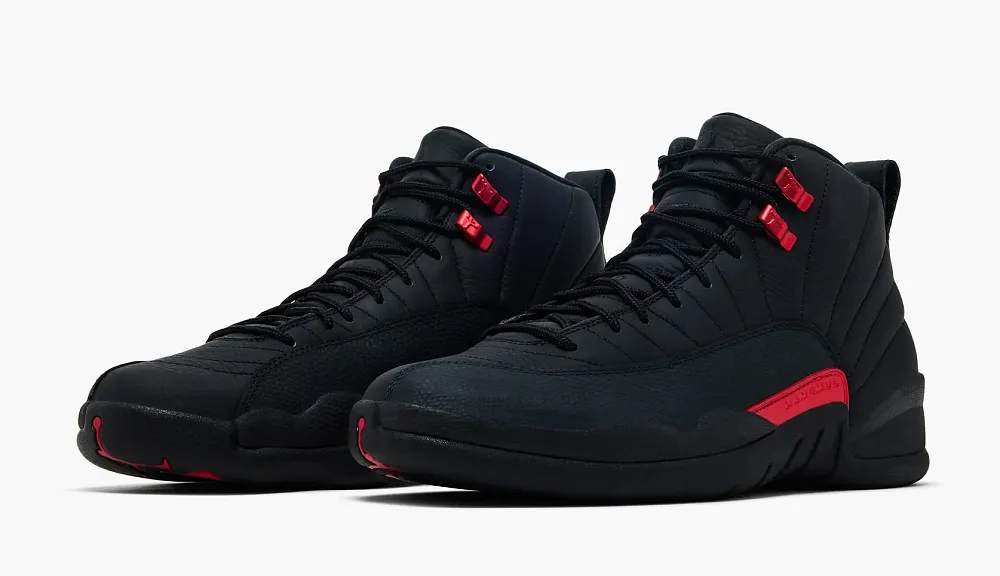 Air Jordan 12 Retro Bloodline
