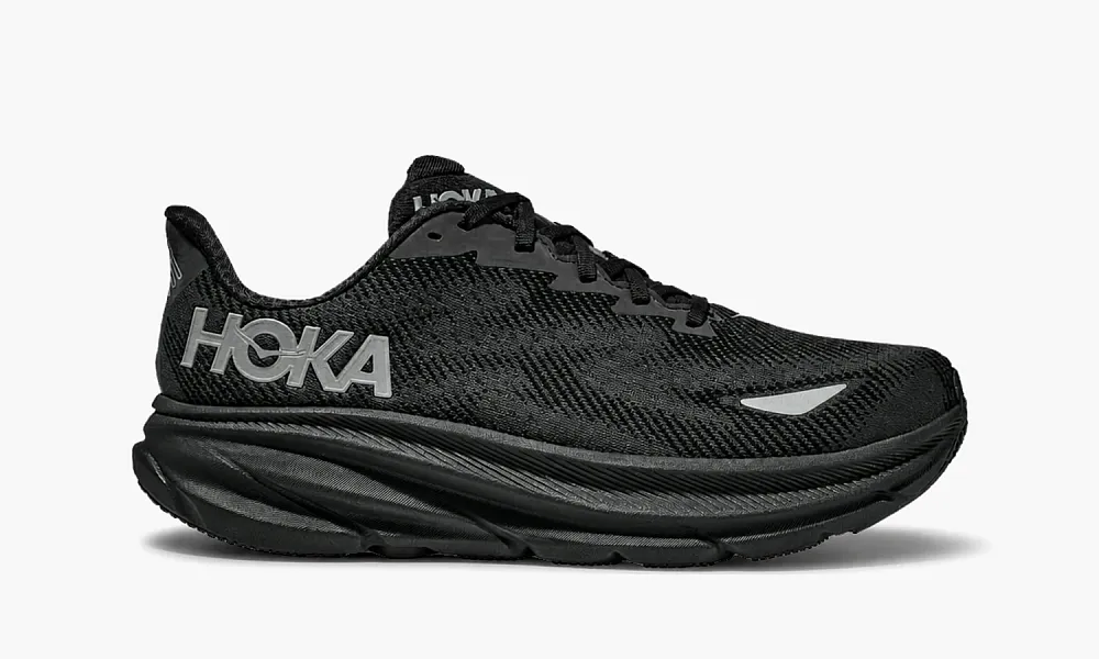 HOKA Clifton 9 GORE-TEX 'Triple Black'