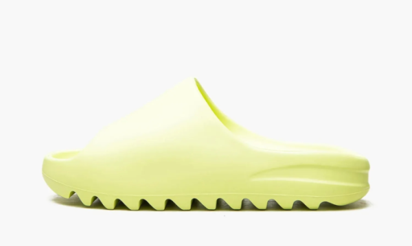 Yeezy Slide Glow Green 