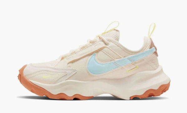 Nike TC 7900 WMNS Pale Ivory Jade Ice 